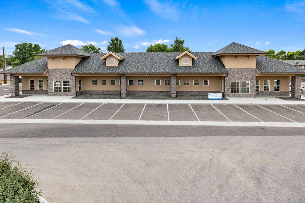 South Nampa Office Space For Lease: 914 12th Ave Rd, Nampa, ID 83686